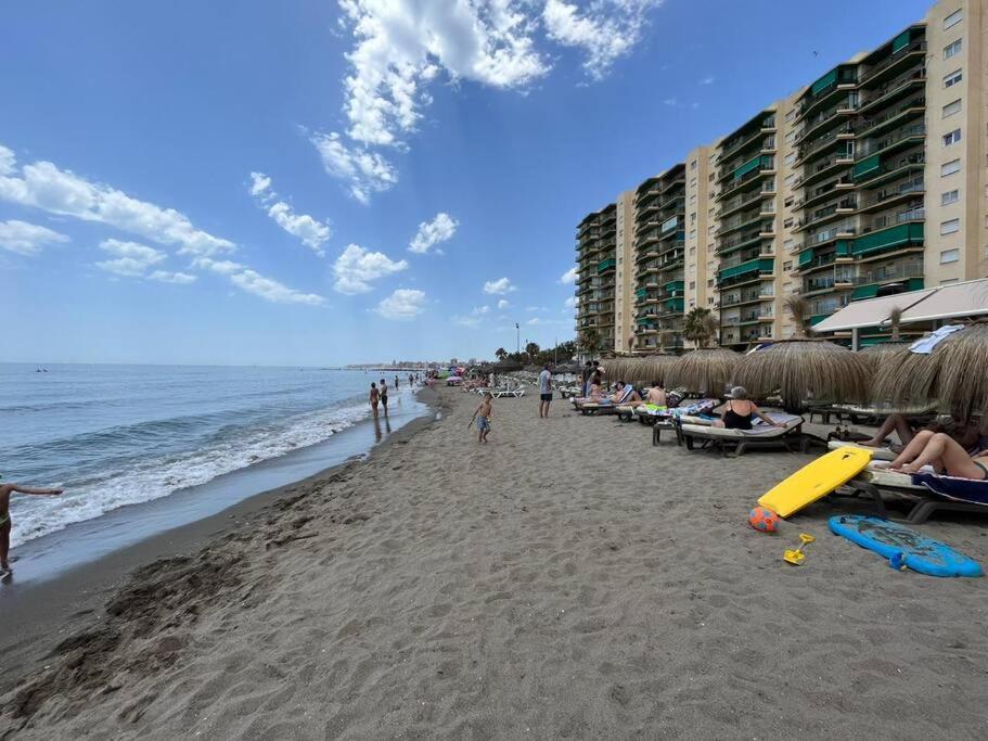 Apartamento En Playa Carvajal Fuengirola Exterior photo